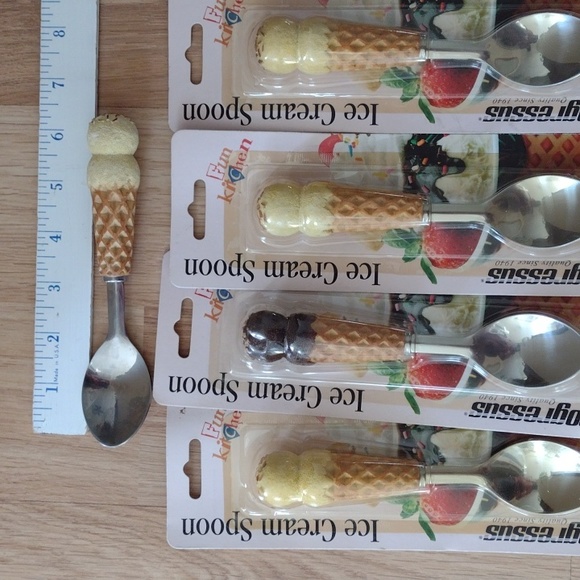 Ice Cream Waffle Spoons set of Four Stainless Steel New 2006 - Picture 6 of 6